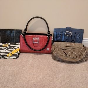 Miche handbag with 5 removable covers. Never used.